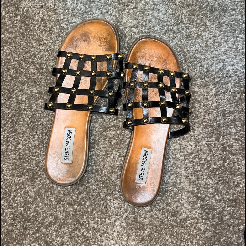 Steve Madden size 8 slip on sandals